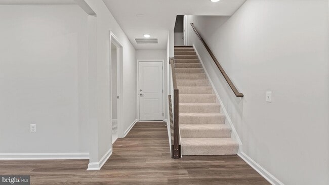 Building Photo - 15071 Jaxton Sq Ln