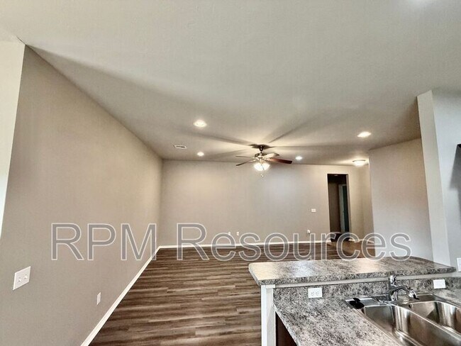 Building Photo - 2816 Cider Mill Ln