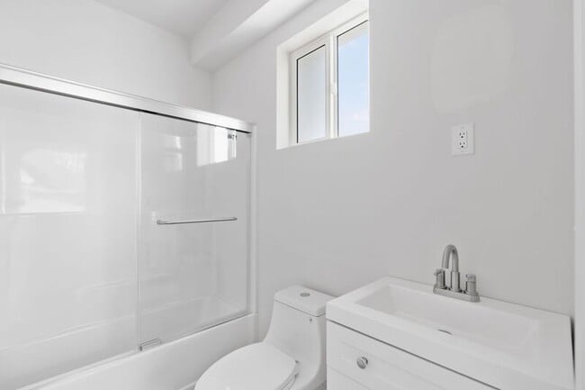 Building Photo - 3516 Oak Glen Ln