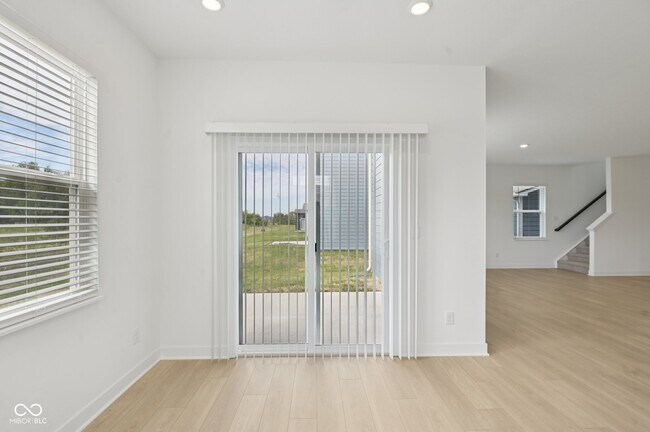 Building Photo - 15480 Postman Rd