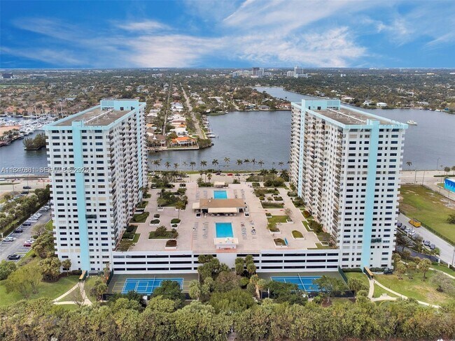 Building Photo - 1201 S Ocean Dr