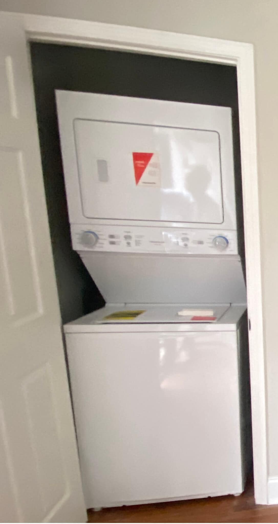 In-unit laundry - 932 33rd Ave N