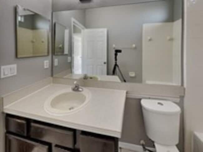 Building Photo - 1735 White Heron Bay Cir