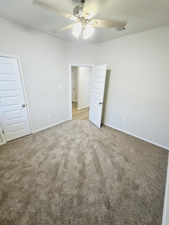 Building Photo - 1449 Goforth Rd