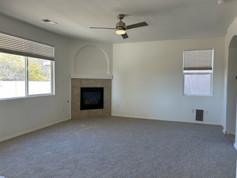 Building Photo - 3723 Oasis Springs Rd NE