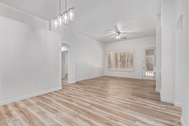 Building Photo - 2232 S Nielson St