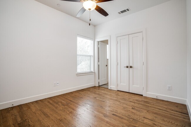 Building Photo - 4032 Herschel Ave