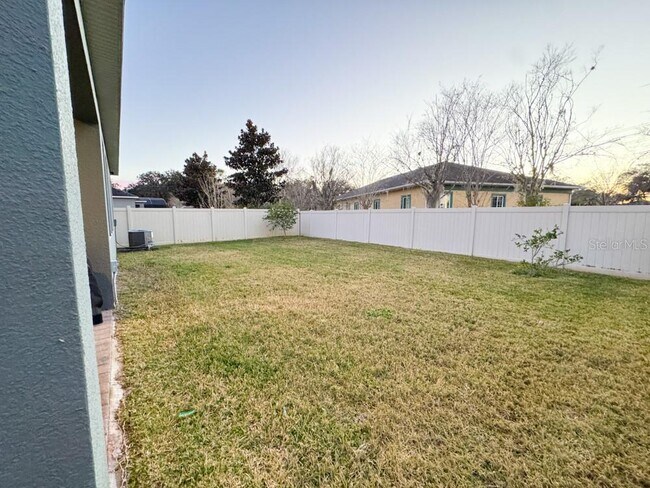 Building Photo - 1738 Farmstead Ln