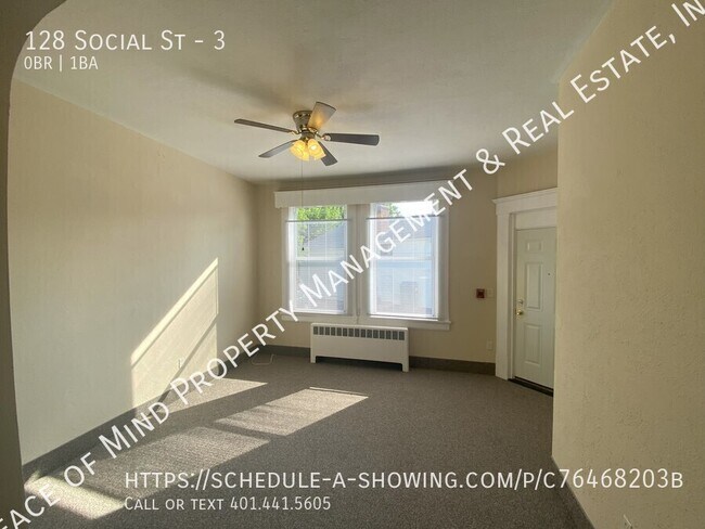 Building Photo - 128 Social St