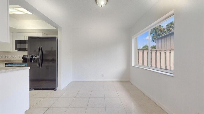 Building Photo - 2117 NW 56th Ave