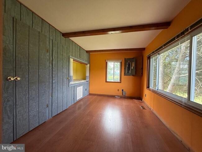 Building Photo - 11 Nighthawk Ln