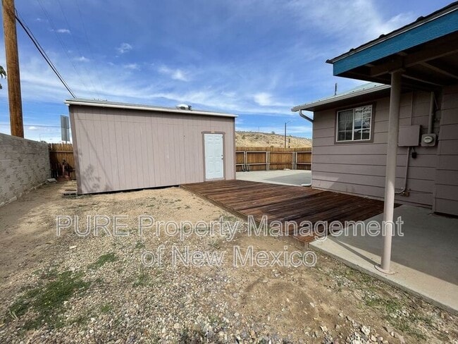Building Photo - 3109 Greenbriar Ave