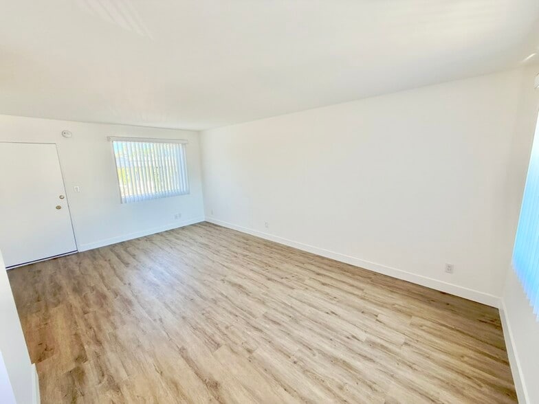 Building Photo - 12745 Venice Blvd