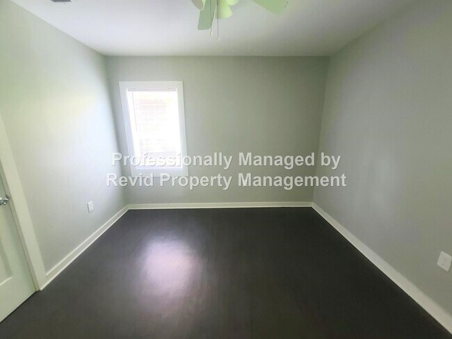 Building Photo - 714 Goodwyn St