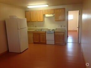 Building Photo - Large 1 Bedroom Condo in Fort Sanders near...