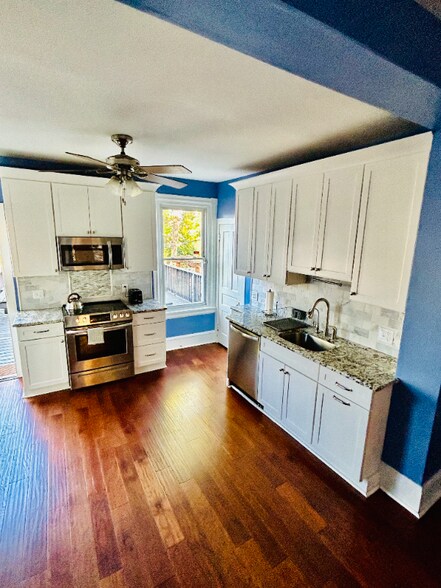 Building Photo - 1603 W 13th St