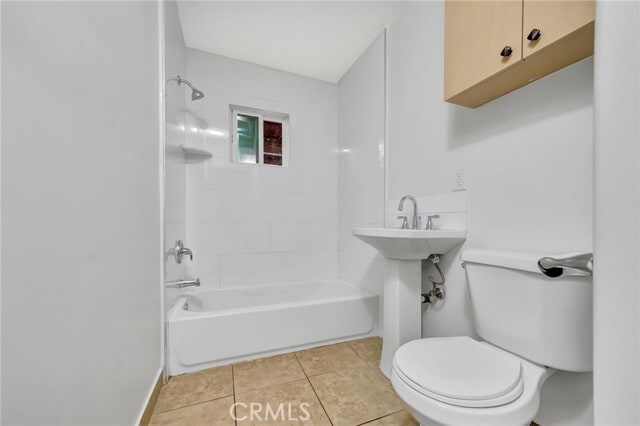 Building Photo - 14235 Sylvan St