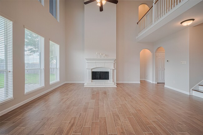 Building Photo - 20834 Avery Cove Ln