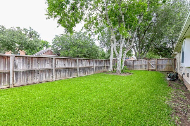 Building Photo - 1723 Teal Brook Ln