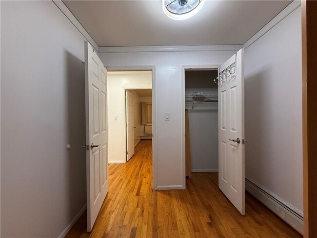 Building Photo - 1922 W 13th St