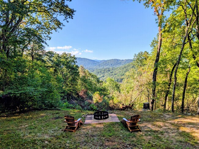 Building Photo - 54 Teaberry Ln