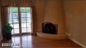 Building Photo - 2614 E Sahuaro Dr