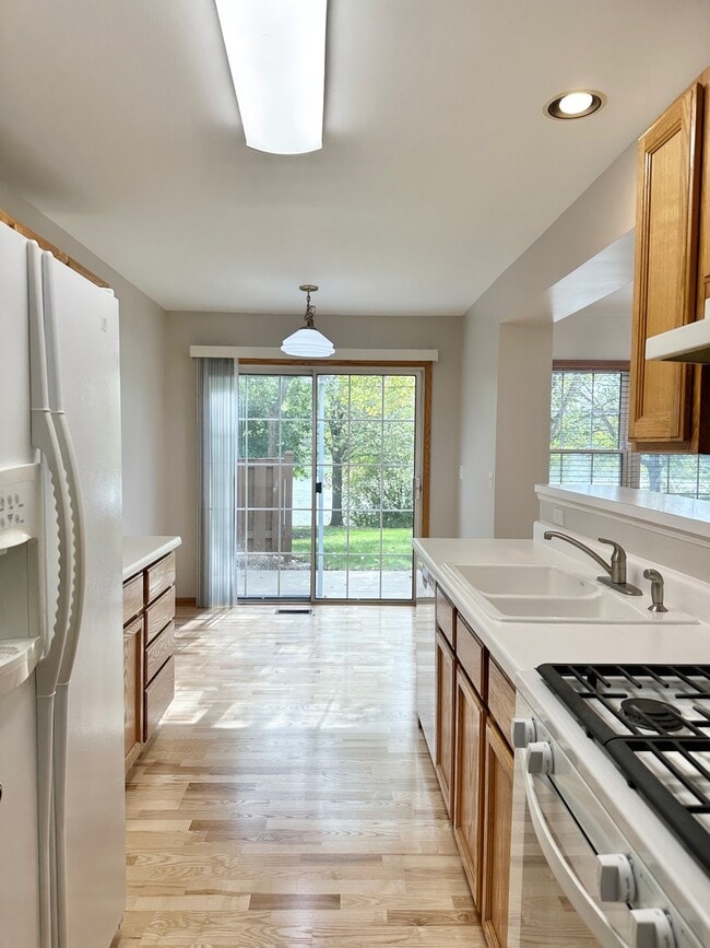Building Photo - 2955 Belle Ln