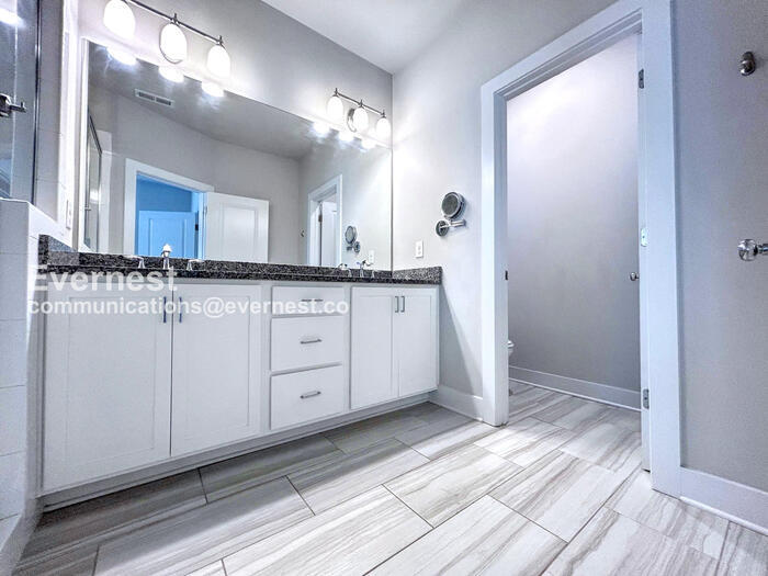 Building Photo - 1290 Brookins Trl