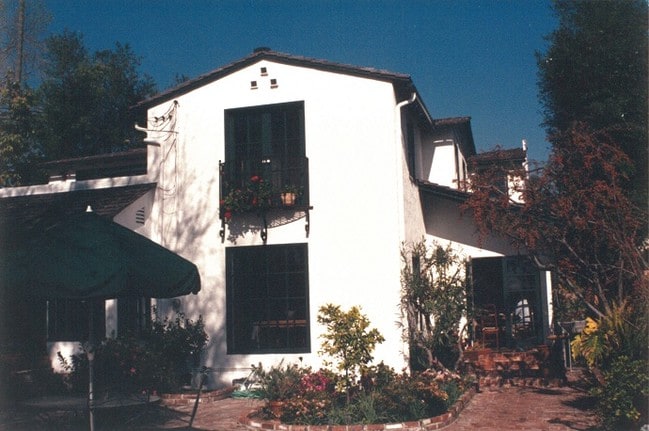 View from the rear - 302 17th St