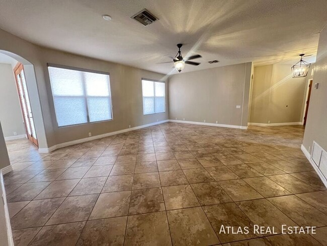 Building Photo - 9991 N High Meadow Trail