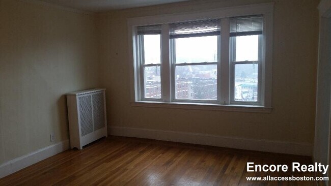 Building Photo - 1615 Commonwealth Ave