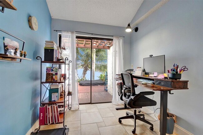 Building Photo - 2865 Egret Way