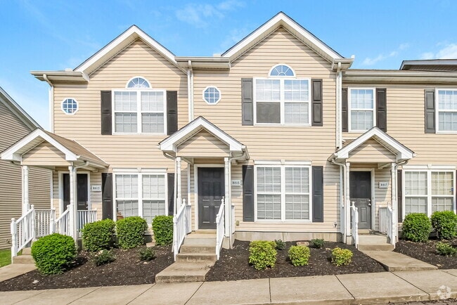 Building Photo - 8015 Logan Dr