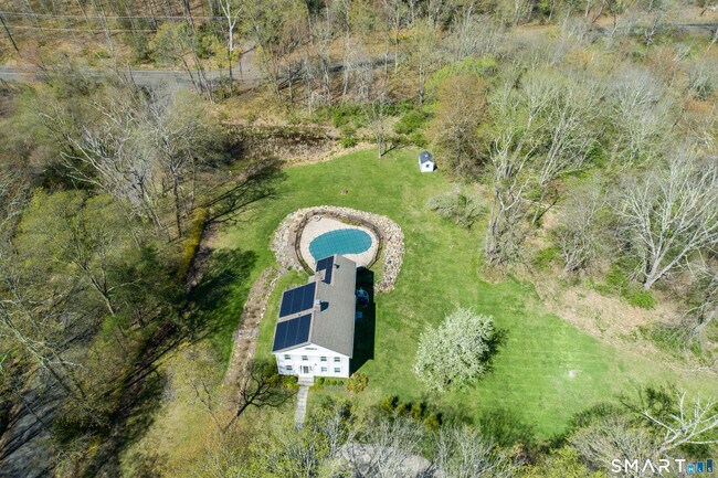 Building Photo - 50 Ledge Hill Rd