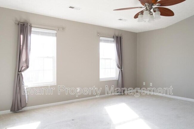 Building Photo - 2257 Murphy Ln E