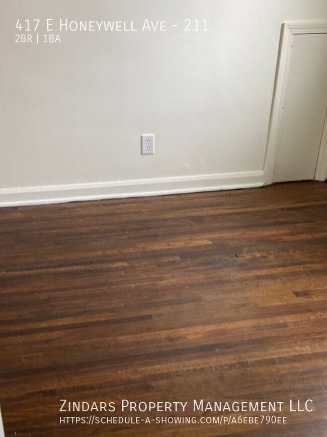 Building Photo - 417 E Honeywell Ave