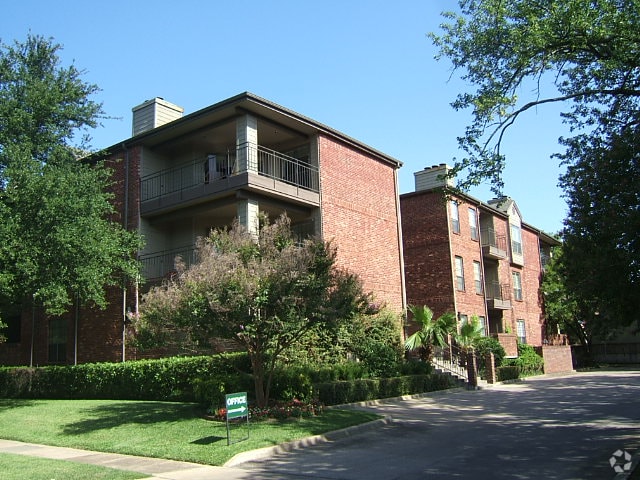 Primary Photo - Waterford Place