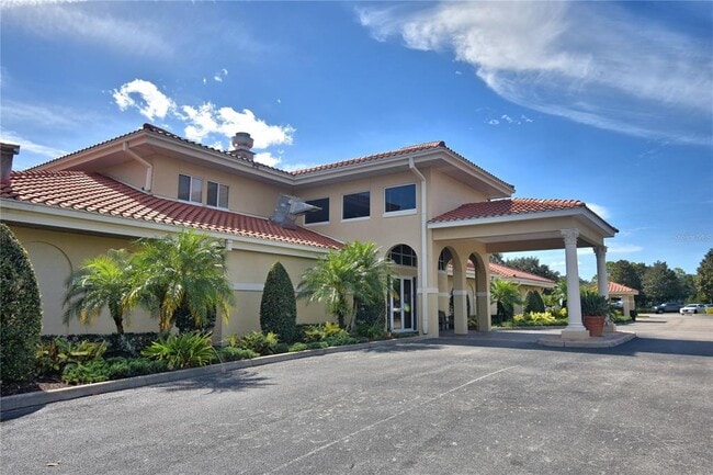 Building Photo - 6003 Hemingway Cir