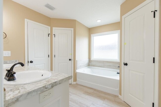 Building Photo - $500 Move-in Discount! Modern 4-Bedroom Home with Open Layout, Spacious Kitchen & Private Master ...