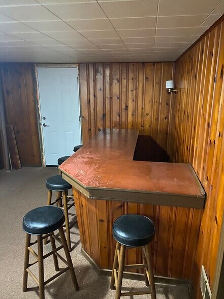 Building Photo - 14001 Michael Dr