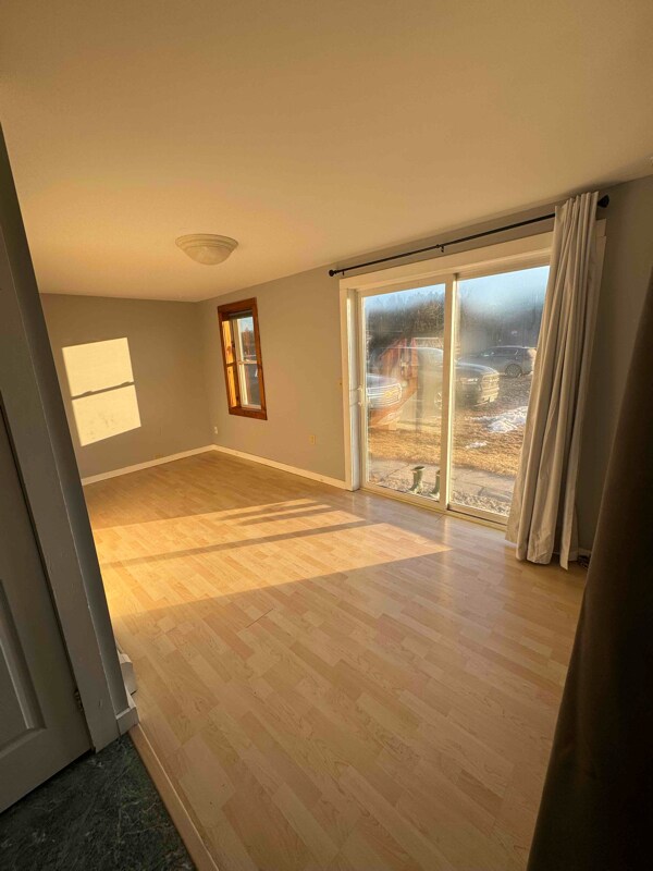 Building Photo - 7661 US-2