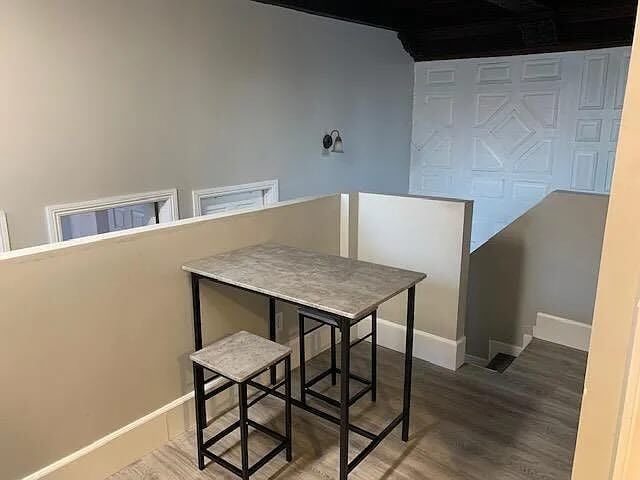 Building Photo - 1248 W 24th St