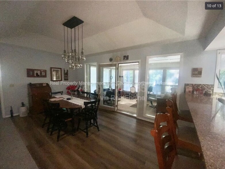 Building Photo - 12 Sunderland Dr