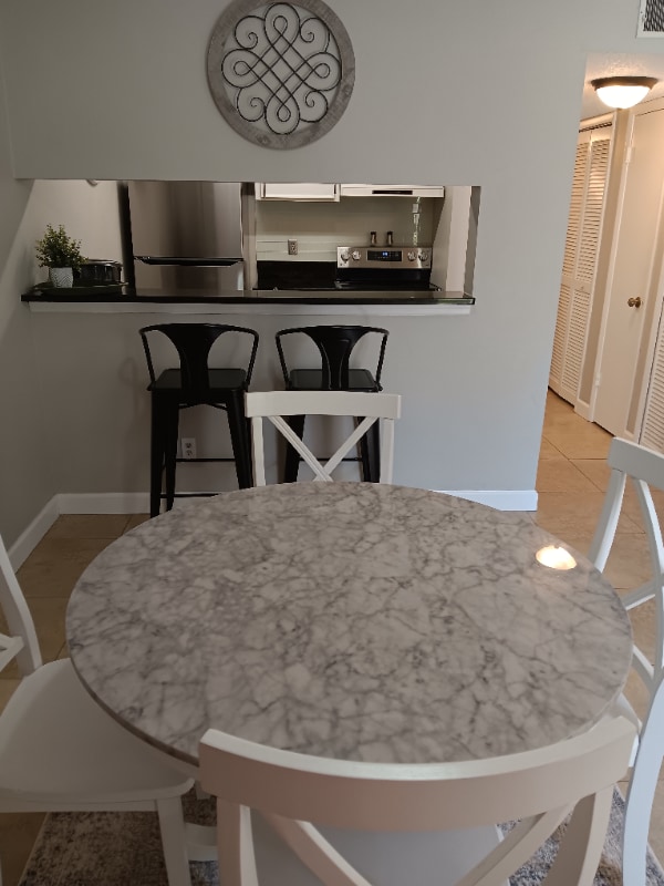 Building Photo - 3455 Countryside Blvd