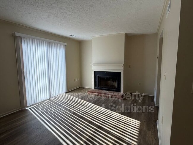 Building Photo - 700 Rife Rd