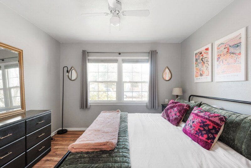 Building Photo - 3110 E 24th St