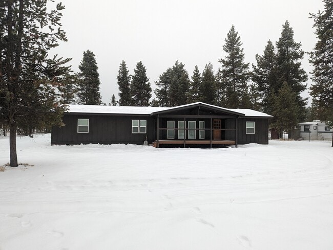 Primary Photo - 16867 Whittier Dr
