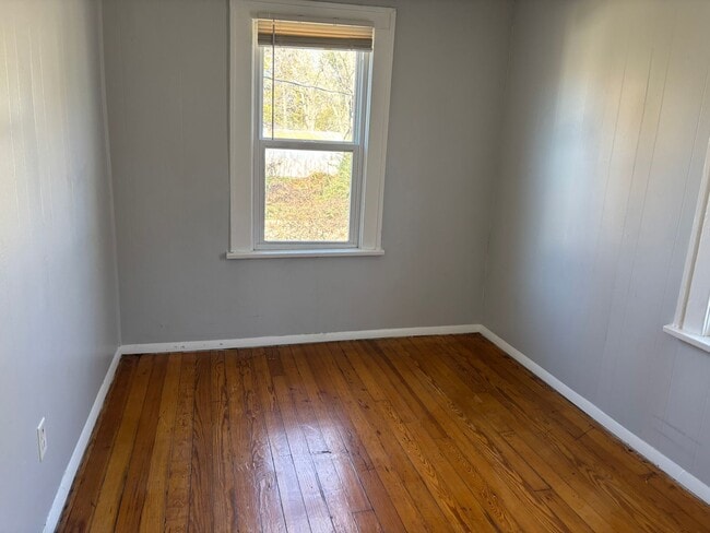 Building Photo - Stylish Two-Story Duplex Living: 2 Beds, 1...