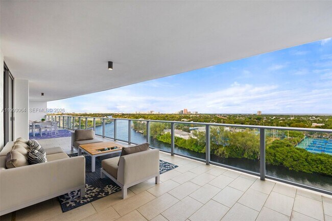 Building Photo - 1180 N Federal Hwy