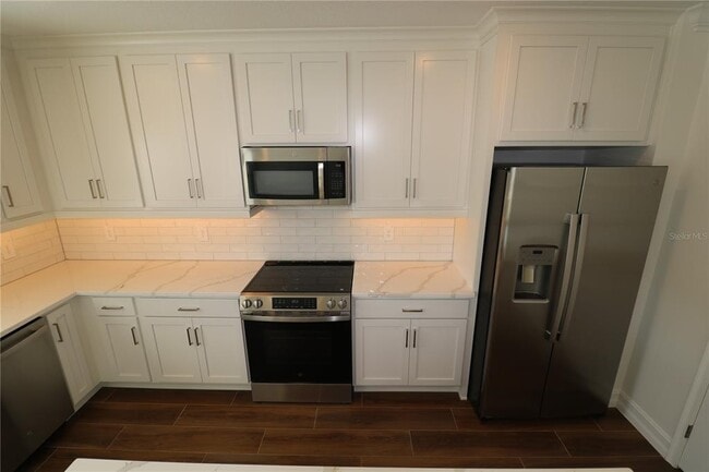 Building Photo - 4510 S Manhattan Ave